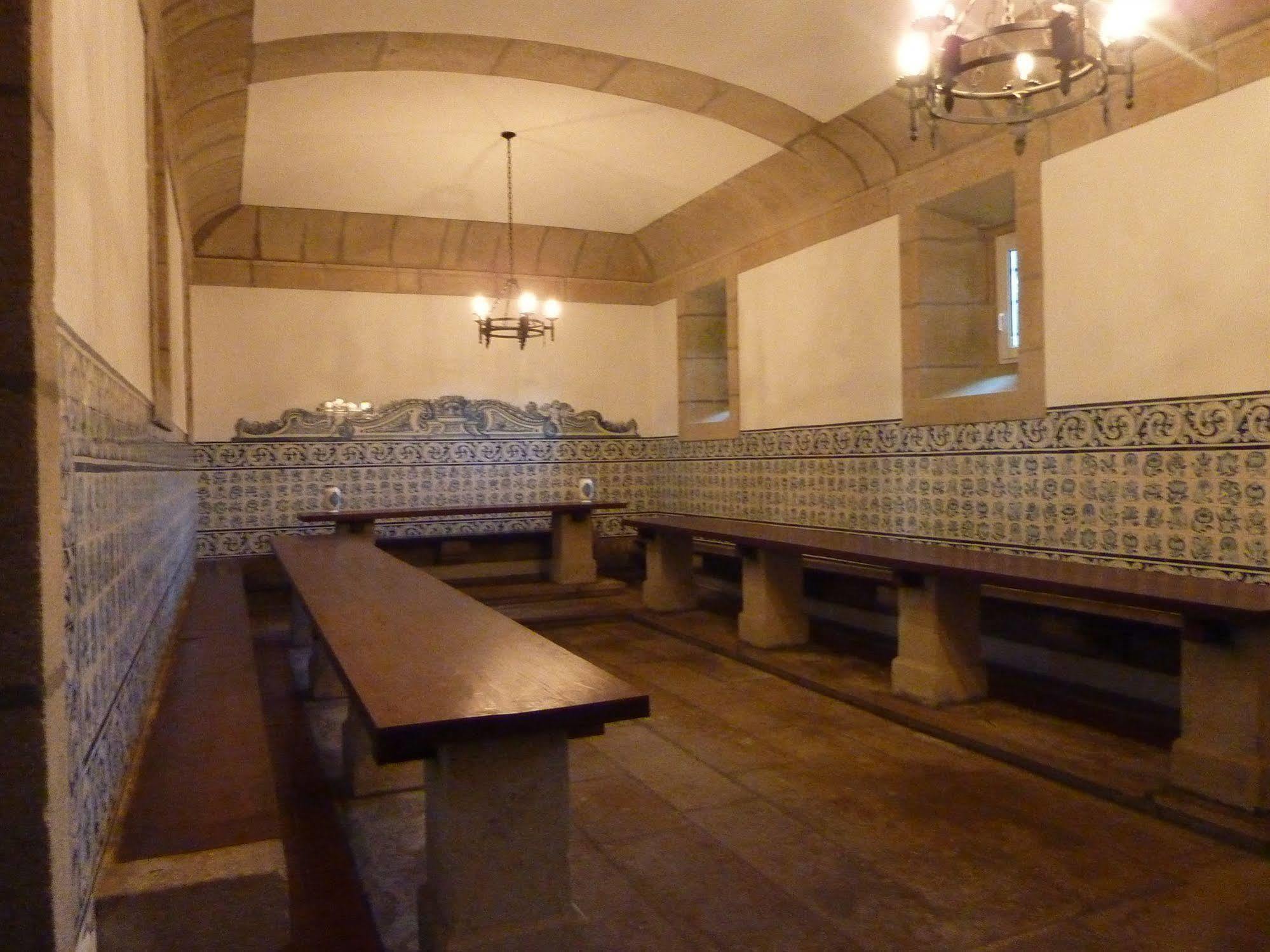 Mosteiro De S. Cristovao De Lafoes São Cristóvão de Lafões Bagian luar foto